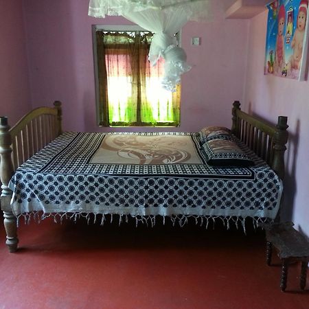 Апартаменты Lal House Хиккадува Экстерьер фото