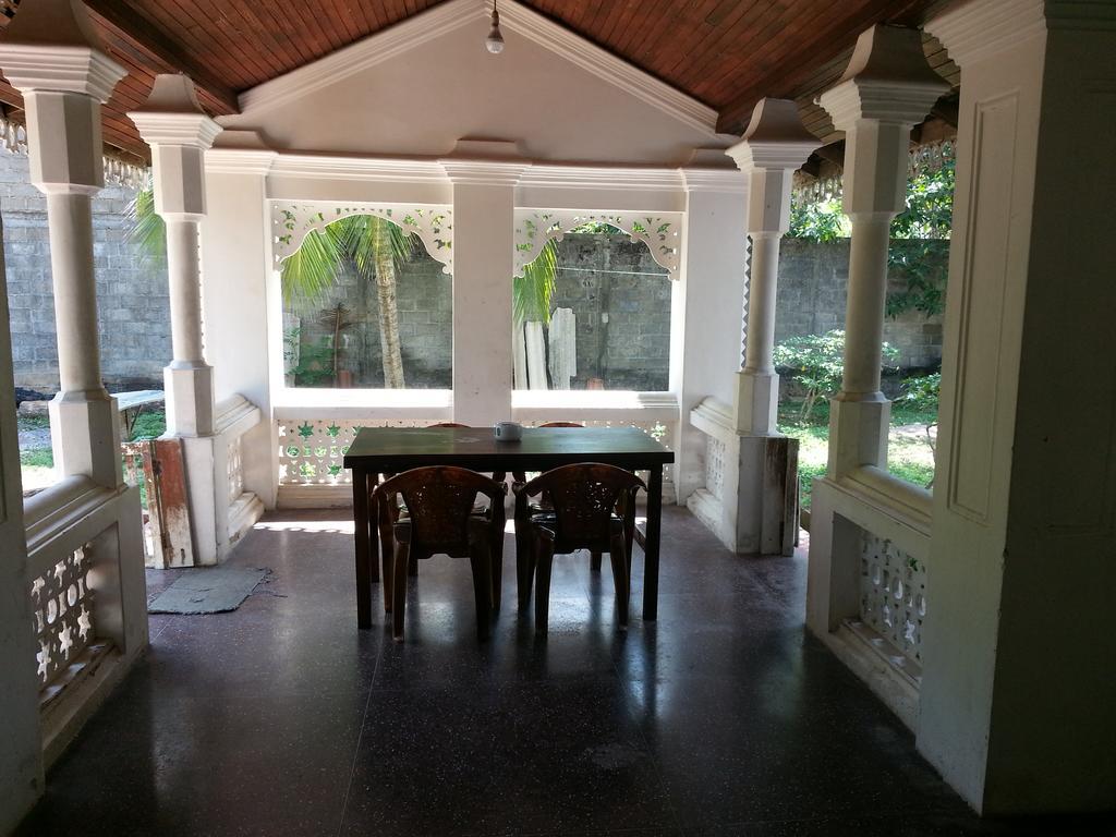Апартаменты Lal House Хиккадува Экстерьер фото